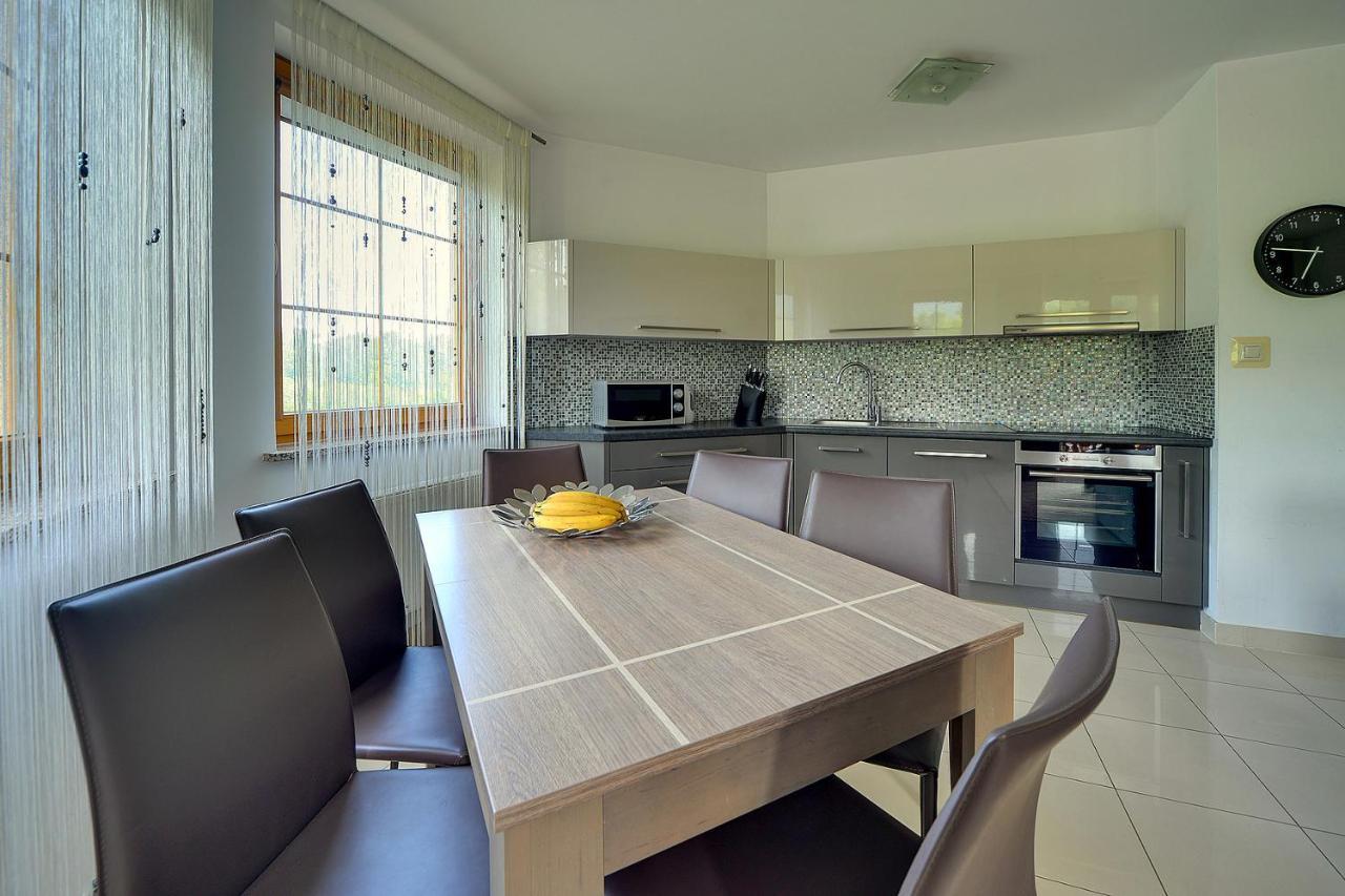 Apartamenty Sun Seasons 24 - Panorama كارباش المظهر الخارجي الصورة